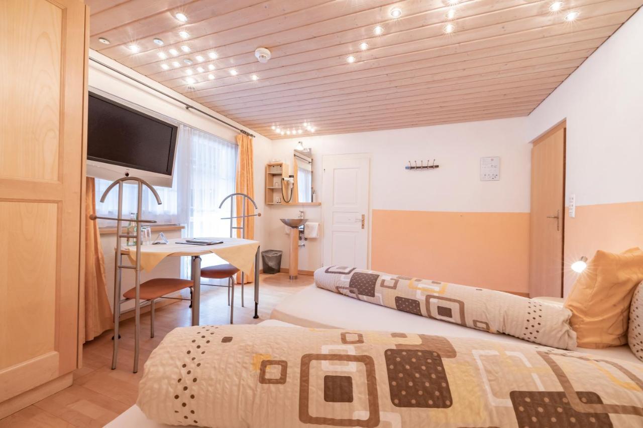 Landgasthof Sommerfeld Pragg-Jenaz Екстер'єр фото